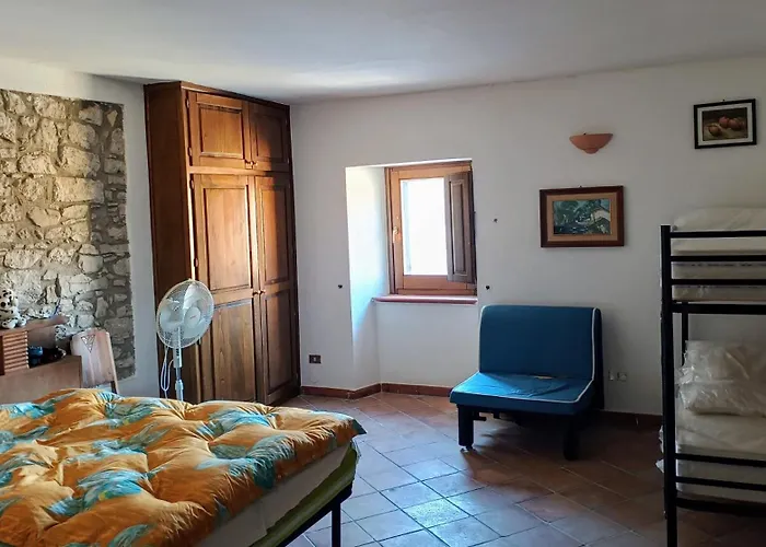 Parva Domus בית נופש